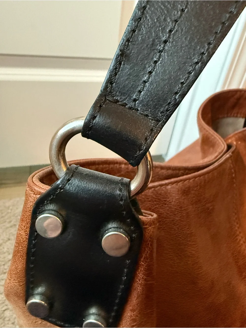 Tano soft leather